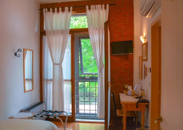 Le Tuie Alloggio per agriturismo Bologna